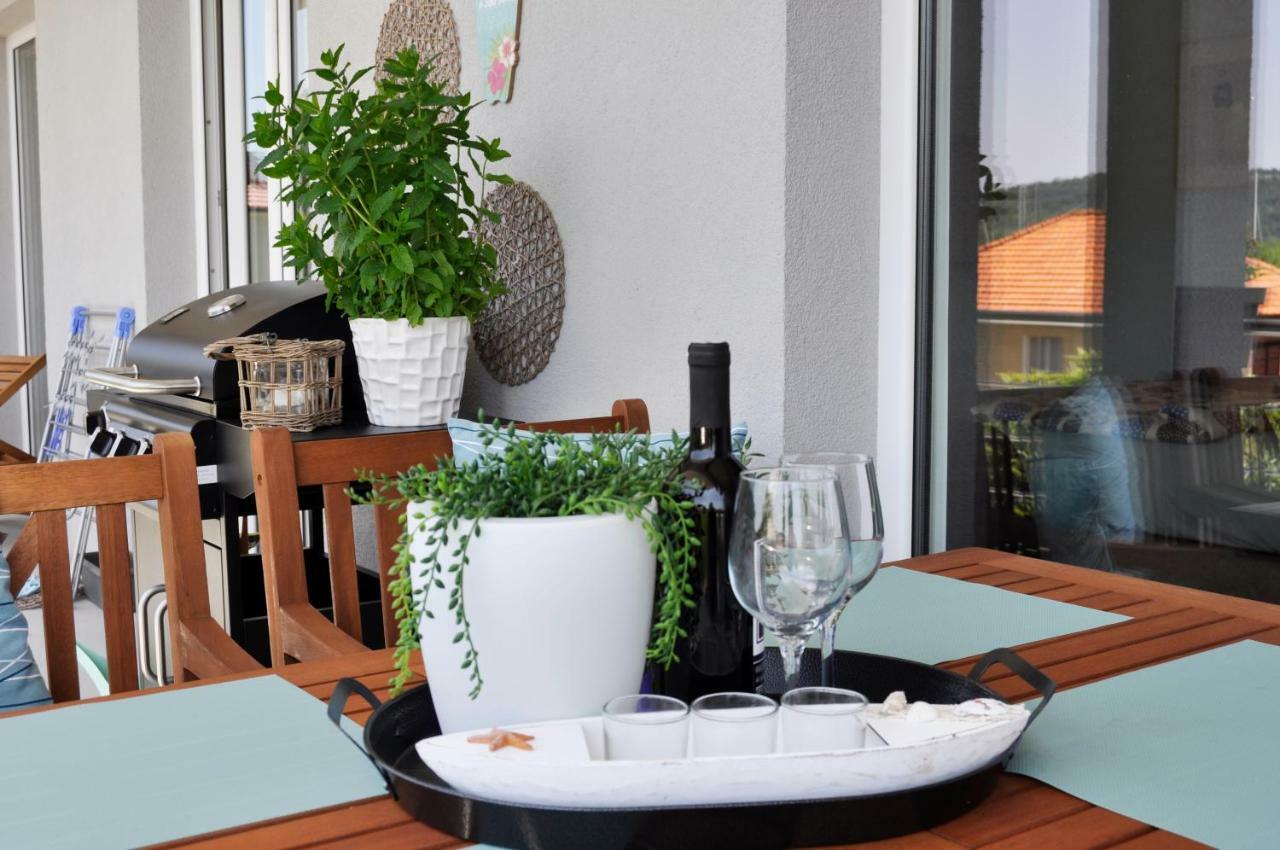 Apartament Anemos Apartman Tisno Zewnętrze zdjęcie